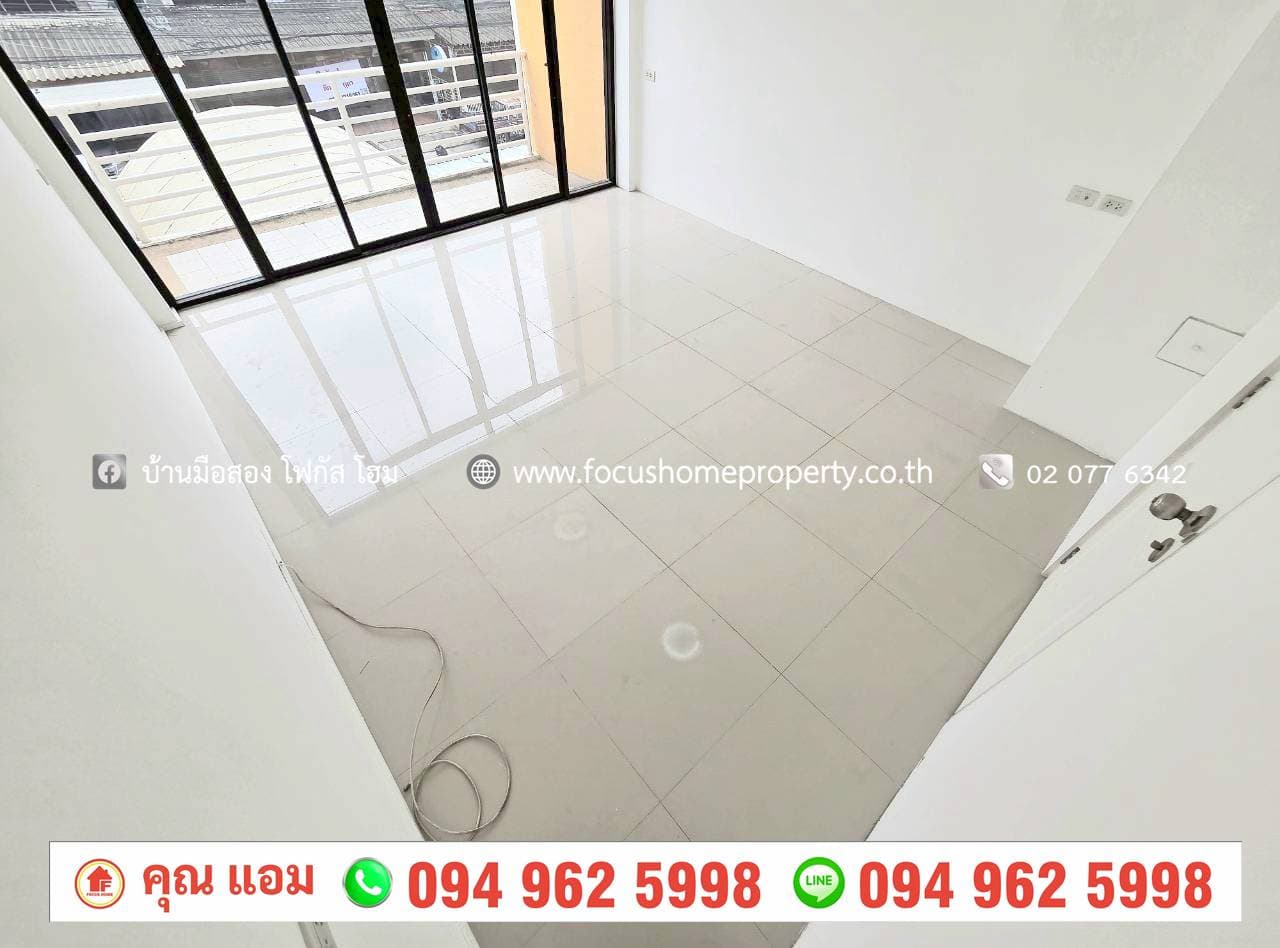 ขาย อาคารพาณิชย์ 4.5 ชั้น ติดถนนสวนผัก ตลิ่งชัน